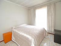 Bed Room 2 - 9 square meters of property in Bramley View