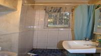 Bathroom 3+ of property in Glenmore (KZN)