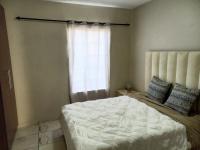 Main Bedroom of property in Waterval East