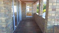 Balcony - 25 square meters of property in Hermanus