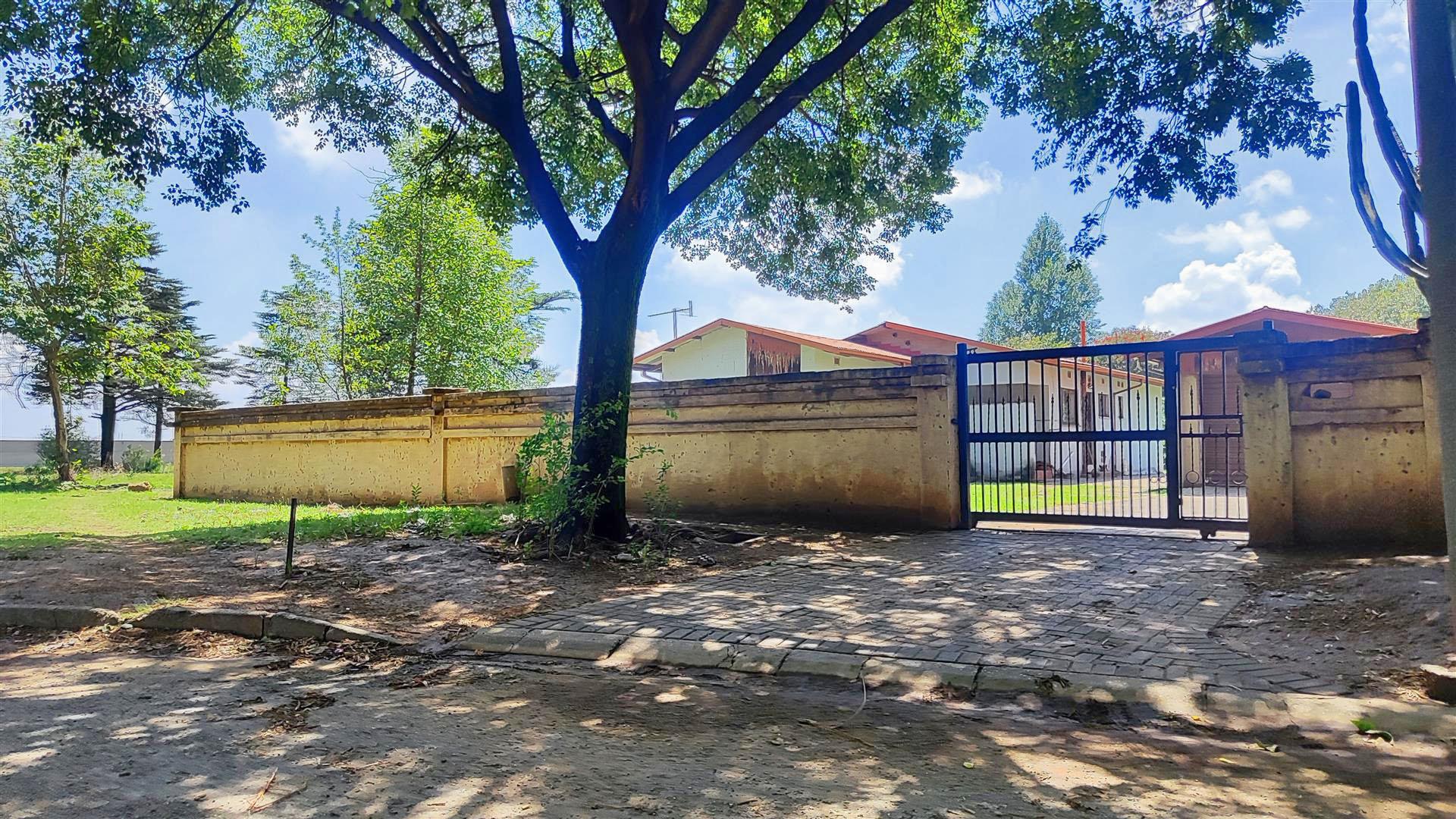 Front View of property in Vanderbijlpark