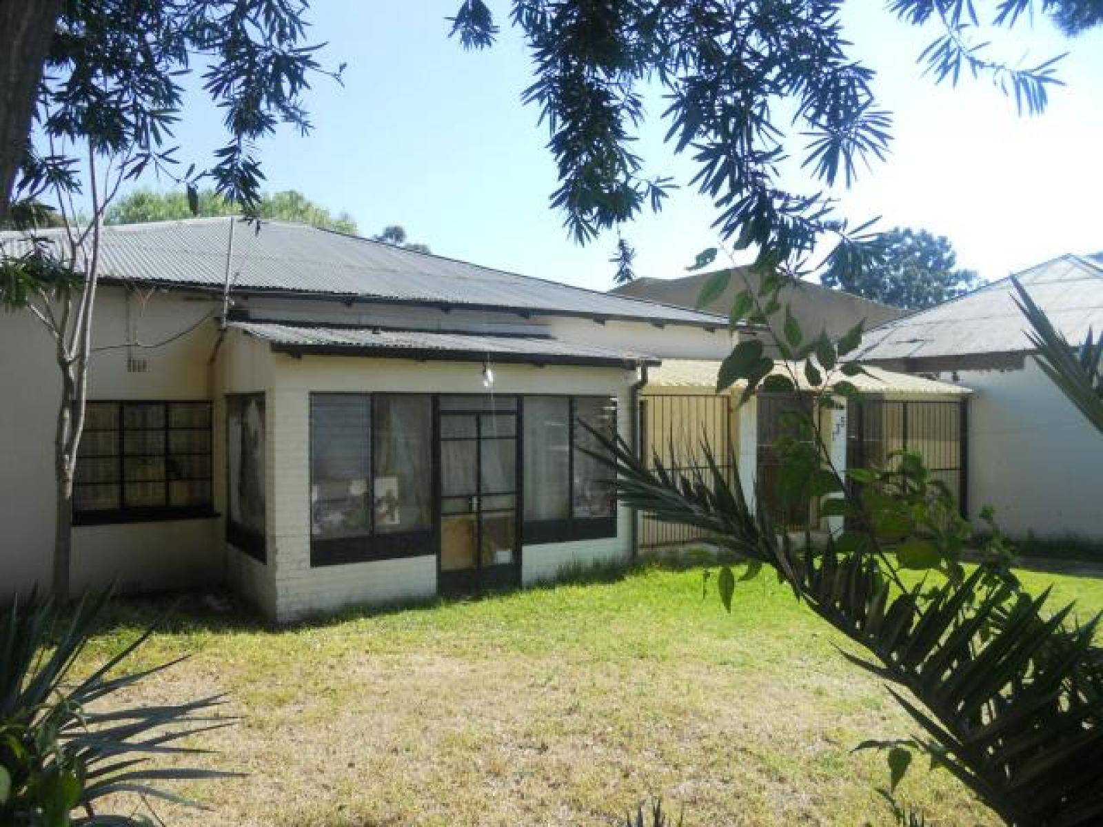 Front View of property in Rosettenville