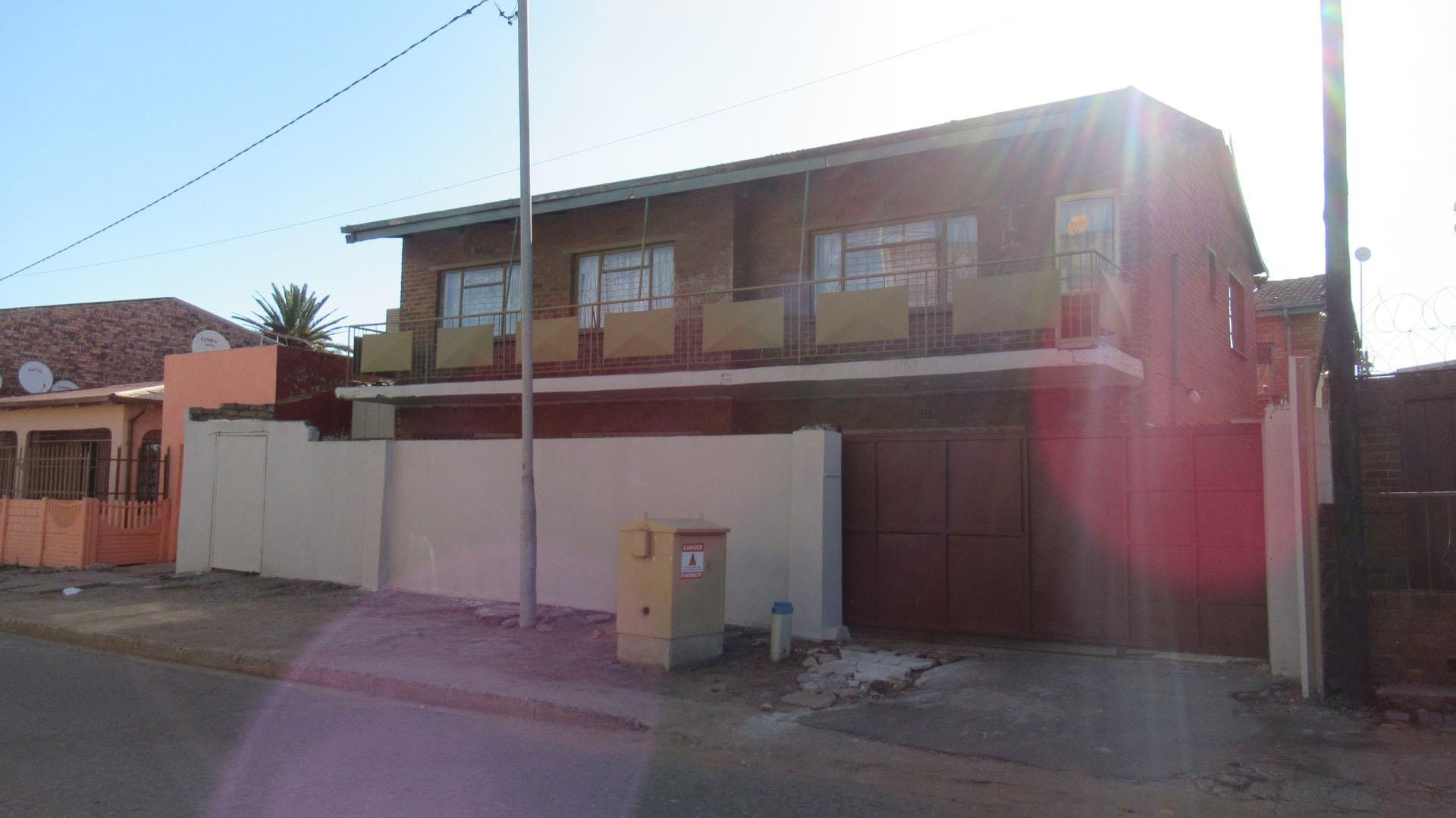 Front View of property in Benoni