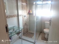 Bathroom 1 - 5 square meters of property in Lenasia South