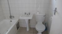 Bathroom 1 - 5 square meters of property in Kempton Park