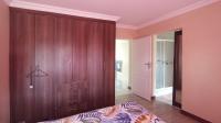 Bed Room 3 - 15 square meters of property in Rooihuiskraal