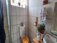 Bathroom 3+ of property in Barberton