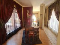 Dining Room - 20 square meters of property in Flamwood