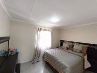 Bed Room 2 of property in Umtata