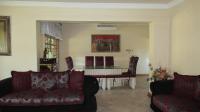 Lounges - 60 square meters of property in Cyrildene