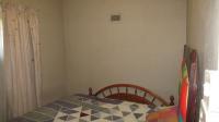 Bed Room 1 - 35 square meters of property in Cyrildene