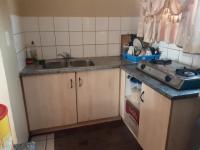 Kitchen of property in Flamwood