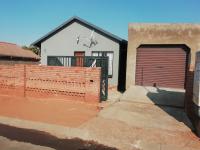  of property in Elindinga