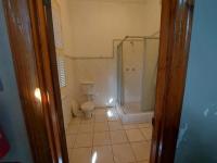 Bathroom 1 of property in Uitenhage