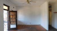 Dining Room - 19 square meters of property in Montclair (Dbn)