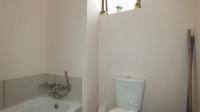 Bathroom 1 - 5 square meters of property in Paulshof