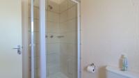 Main Bathroom - 6 square meters of property in Paulshof