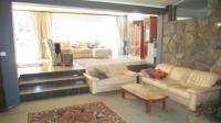 Lounges - 16 square meters of property in Northcliff