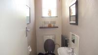 Guest Toilet - 3 square meters of property in Northcliff