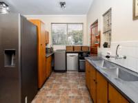 Kitchen - 22 square meters of property in Northcliff