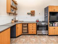 Kitchen - 22 square meters of property in Northcliff