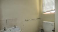 Main Bathroom - 3 square meters of property in Soshanguve East