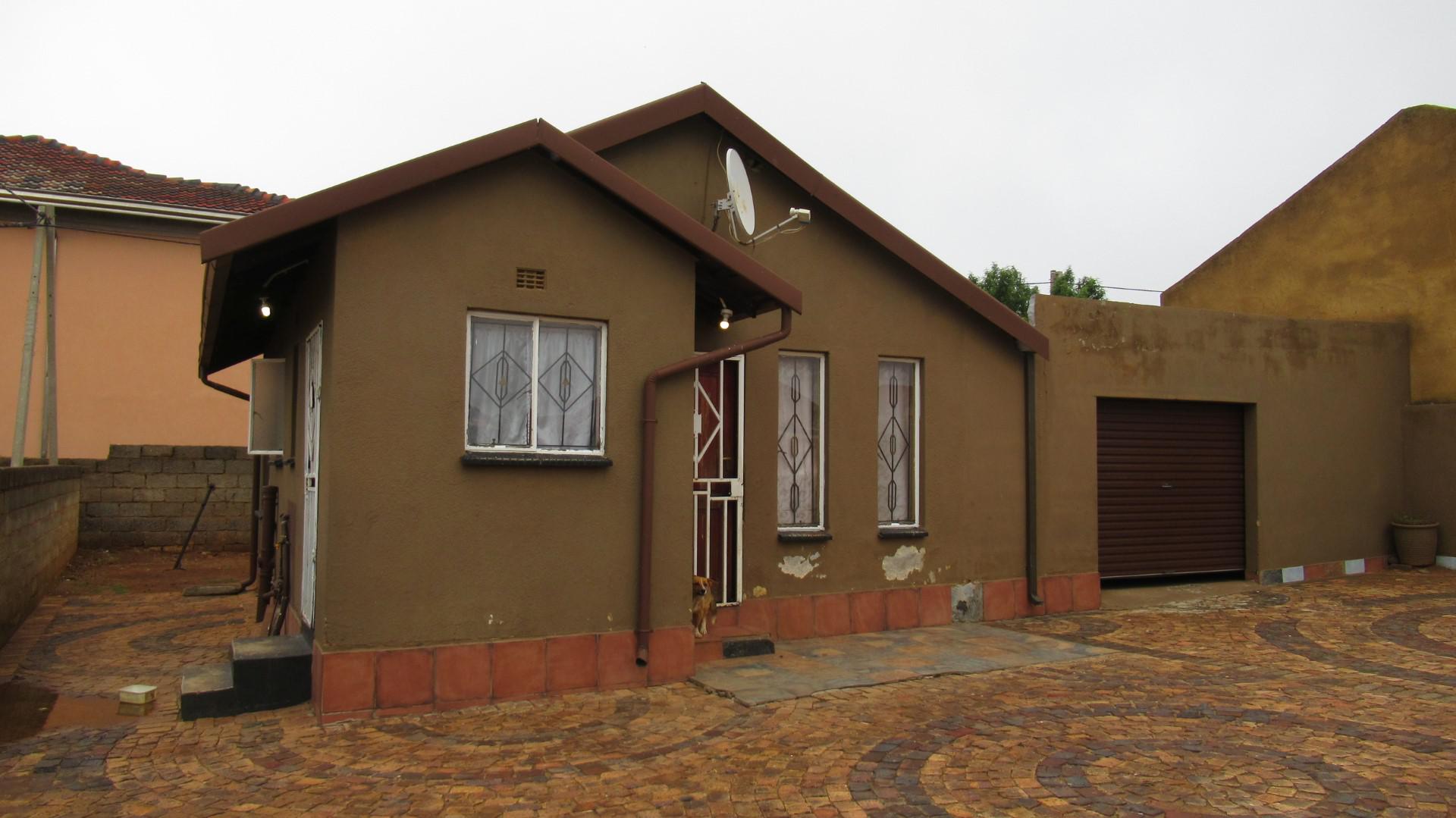 Front View of property in Kagiso