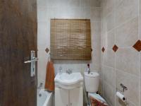 Bathroom 1 - 11 square meters of property in Atlasville