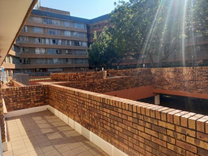 2 Bedroom Apartment to Rent in Hatfield - Property to rent - MR524366