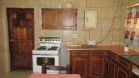 Kitchen - 33 square meters of property in Hillshaven