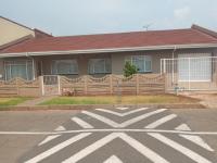 Front View of property in Actonville