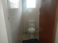 Bathroom 1 - 6 square meters of property in Actonville