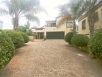  of property in Thatchfield Gardens