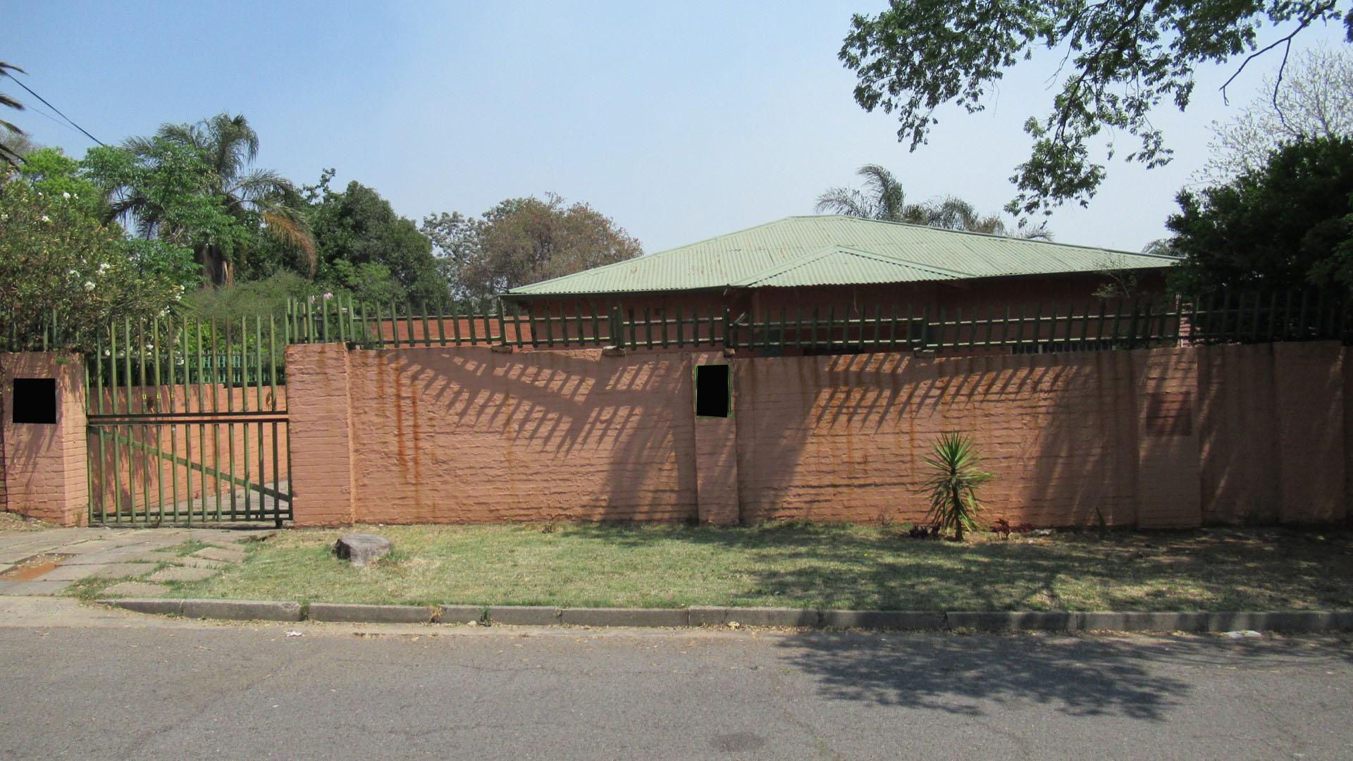 Front View of property in Edenvale