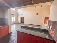 Kitchen - 16 square meters of property in Willow Acres Estate