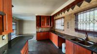 Kitchen - 23 square meters of property in Sunair Park