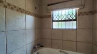 Bathroom 1 - 6 square meters of property in Sunair Park