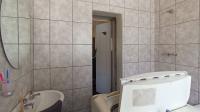 Main Bathroom - 6 square meters of property in Croydon