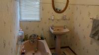 Bathroom 1 - 6 square meters of property in Florentia