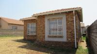 Front View of property in Hlanganani Village