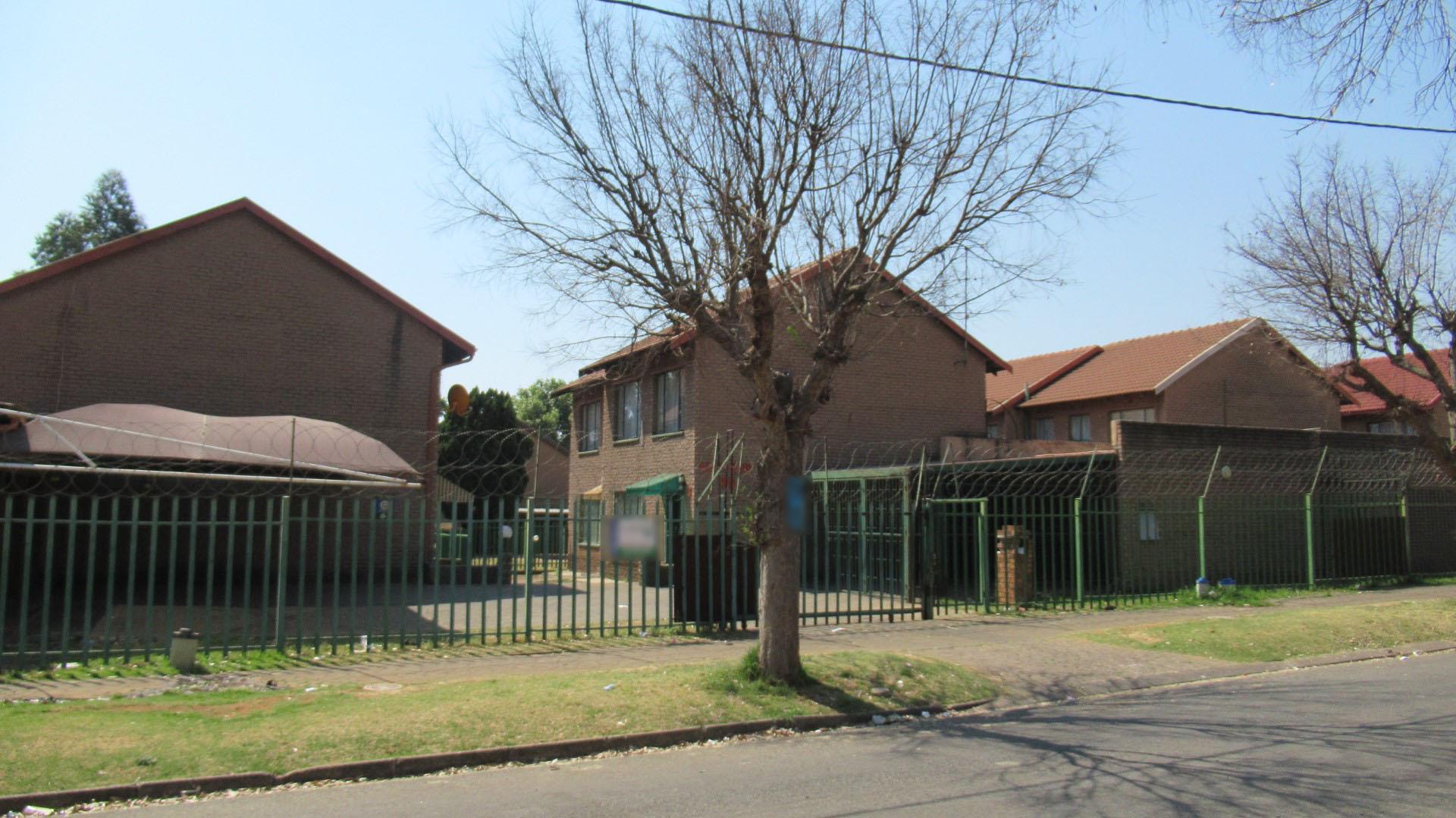 Front View of property in Turffontein