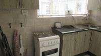 Kitchen - 36 square meters of property in Helikon Park