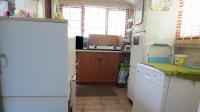 Scullery - 8 square meters of property in Uvongo