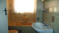 Bathroom 1 - 5 square meters of property in Noordwyk