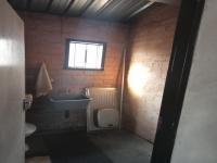 Bathroom 1 of property in Roodekop