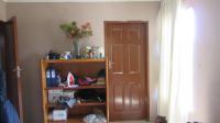 Main Bedroom - 15 square meters of property in Ebony Park