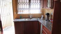 Kitchen - 13 square meters of property in Protea Glen