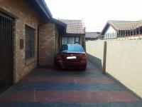 Front View of property in Protea Glen