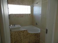 Bathroom 1 of property in Riebeeckstad