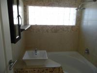 Bathroom 1 of property in Riebeeckstad